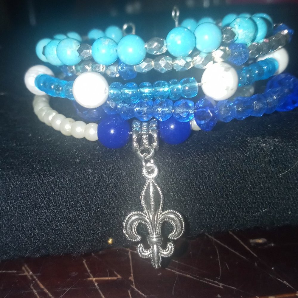 Memory wire cuff bracelet